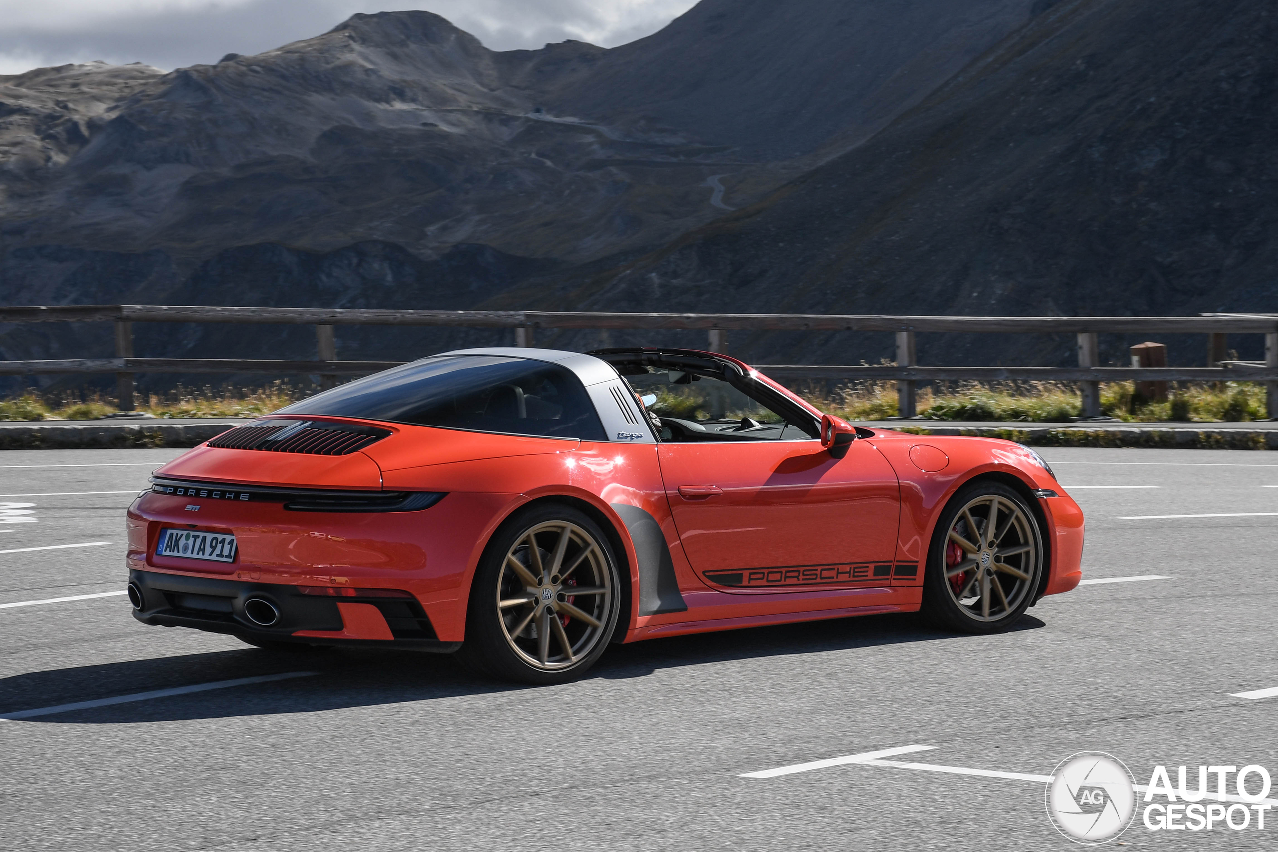 Porsche 992 Targa 4S