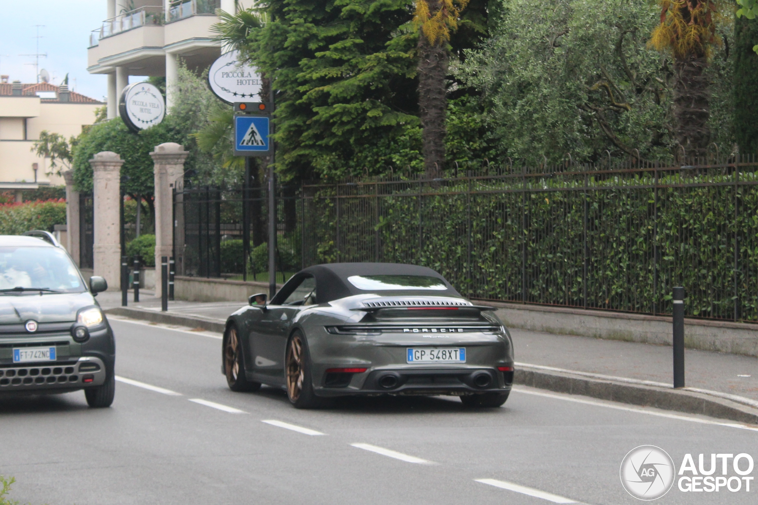 Porsche 992 Turbo S Cabriolet