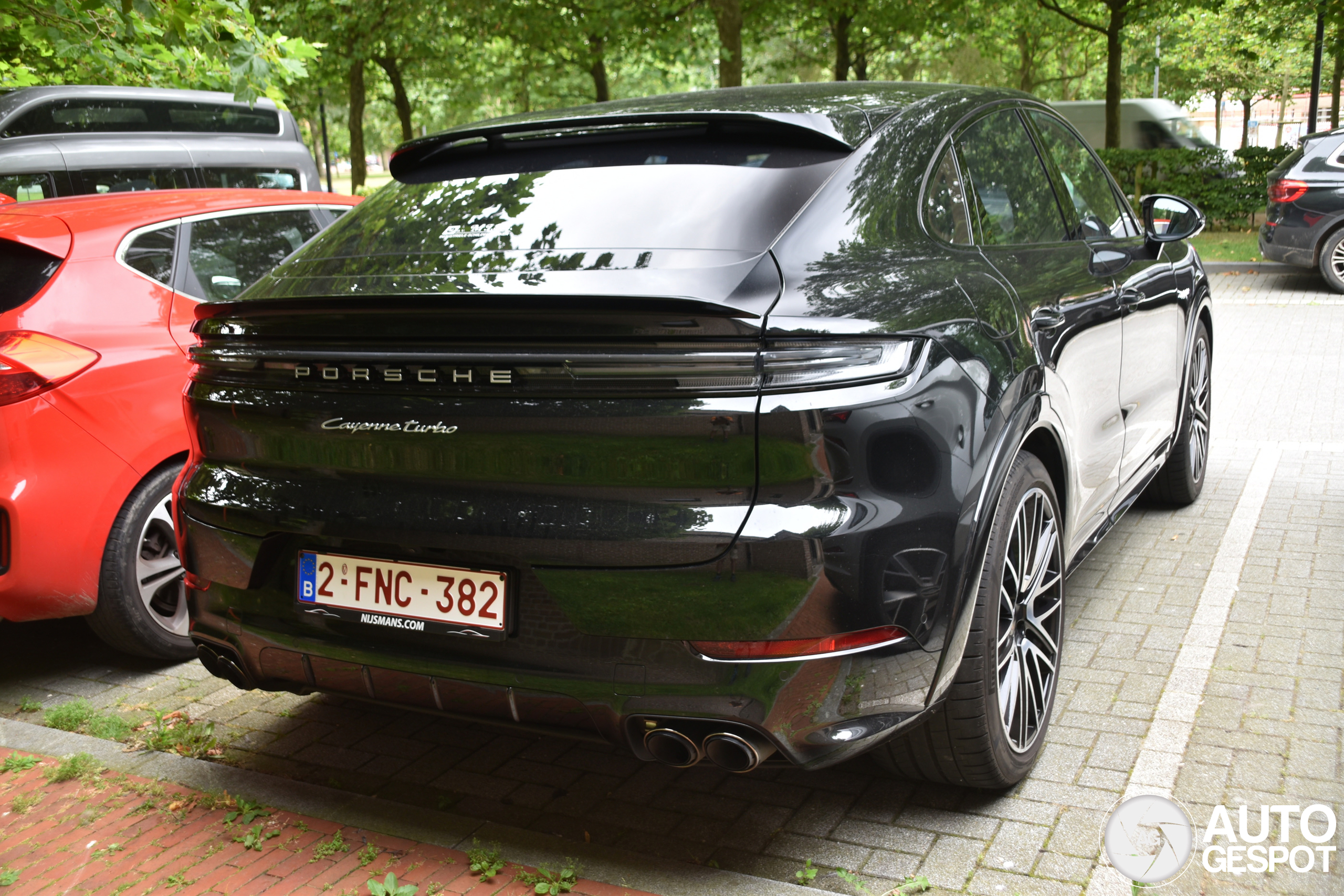 Porsche Cayenne Coupé Turbo E-Hybrid