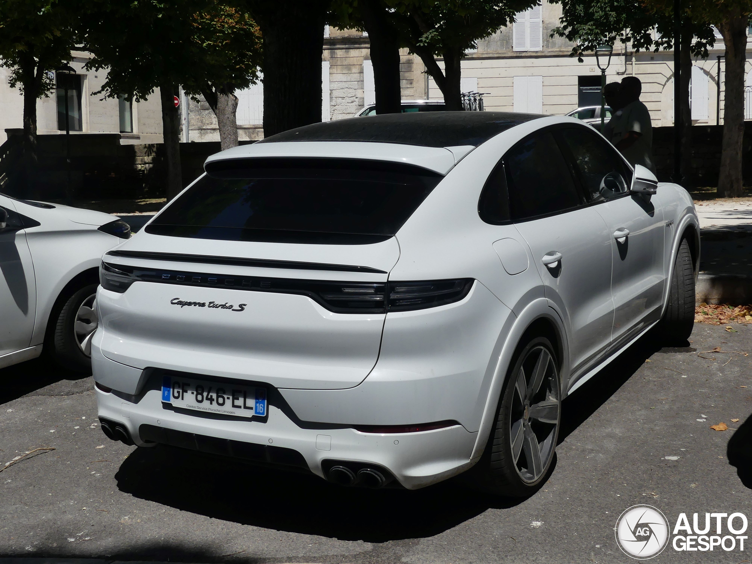 Porsche Cayenne Coupé Turbo S E-Hybrid