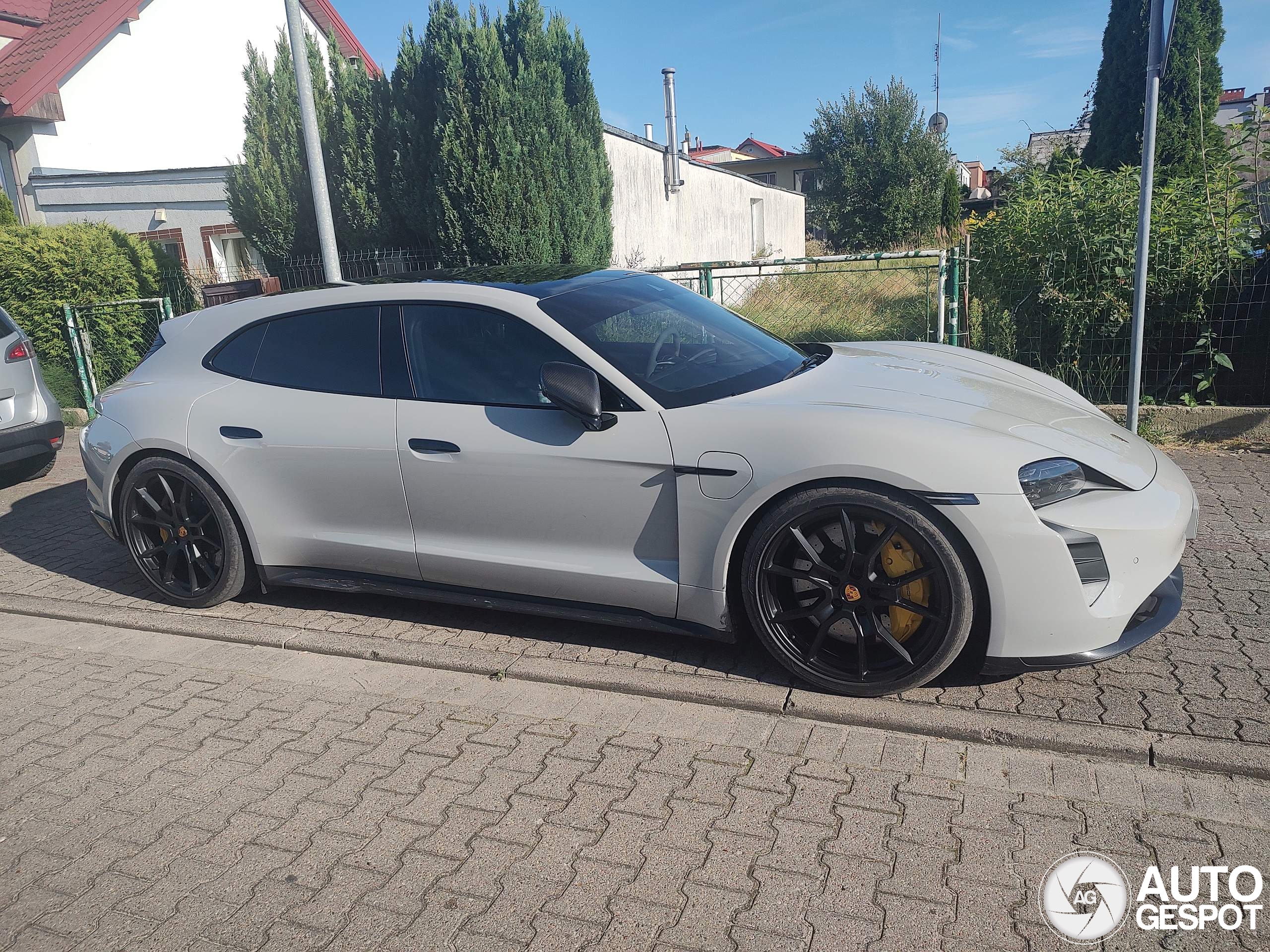 Porsche Taycan GTS Sport Turismo