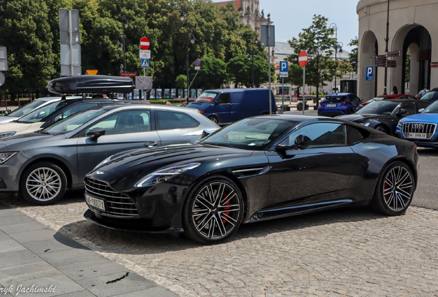 Aston Martin DB12