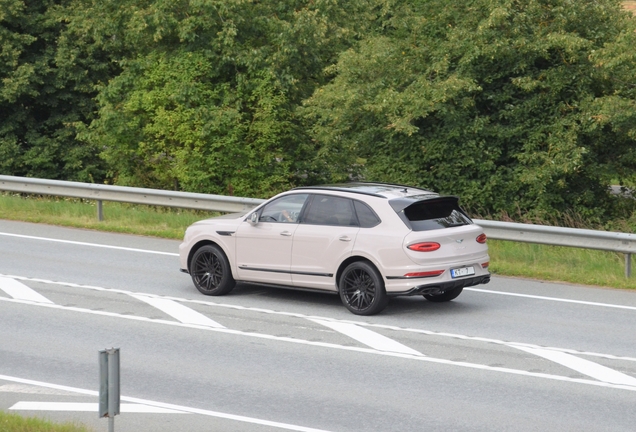 Bentley Bentayga Azure