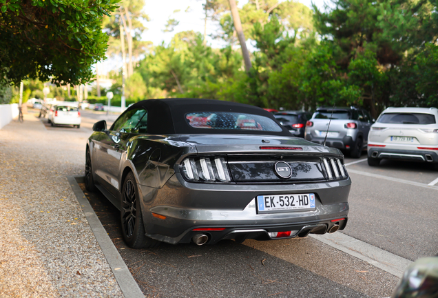 Ford Mustang GT Convertible 2015