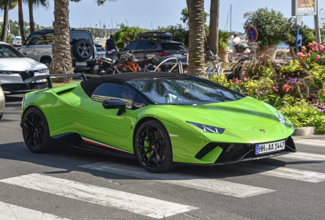 Lamborghini Huracán LP640-4 Performante Spyder