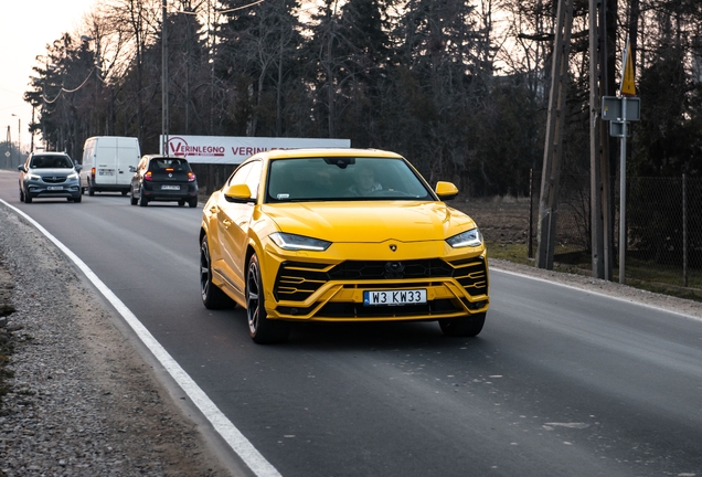 Lamborghini Urus