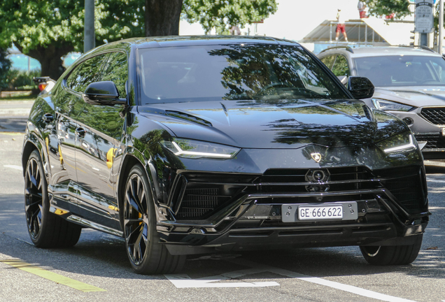 Lamborghini Urus S