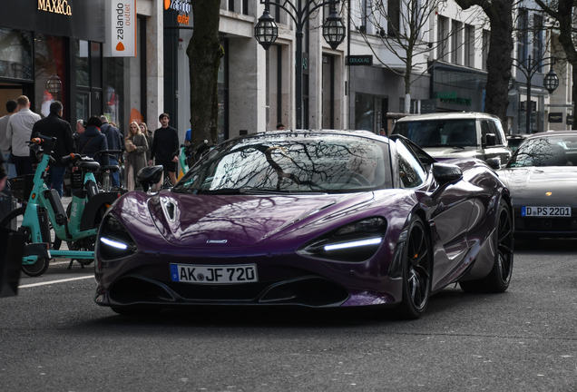 McLaren 720S Spider