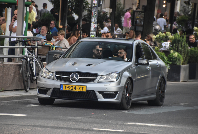 Mercedes-Benz C 63 AMG Edition 507