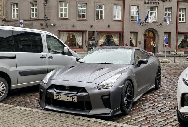 Nissan GT-R 2017