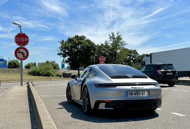 Porsche 992 Carrera S