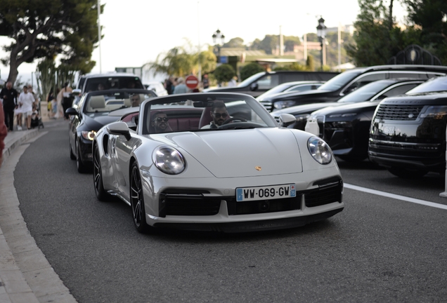 Porsche 992 Turbo Cabriolet