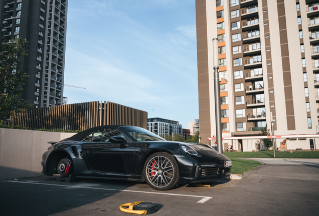 Porsche 992 Turbo Cabriolet