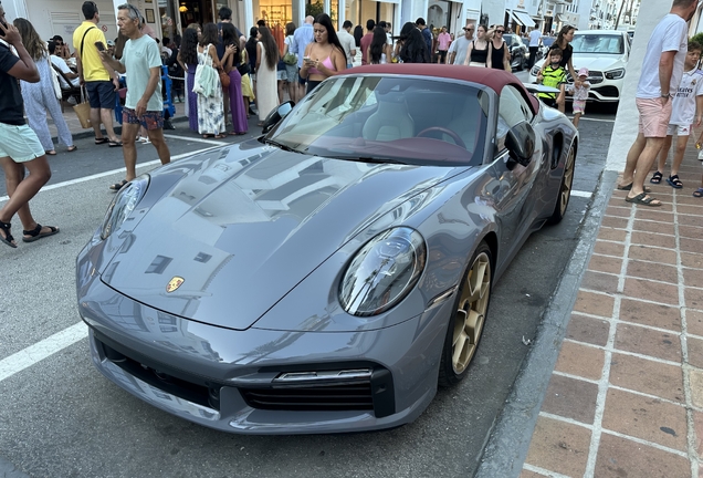 Porsche 992 Turbo S Cabriolet