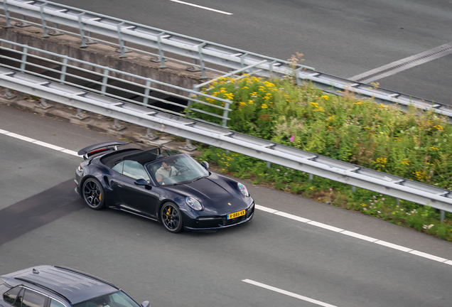 Porsche 992 Turbo S Cabriolet