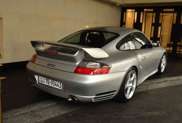 Porsche 996 GT2