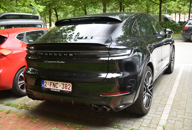 Porsche Cayenne Coupé Turbo E-Hybrid