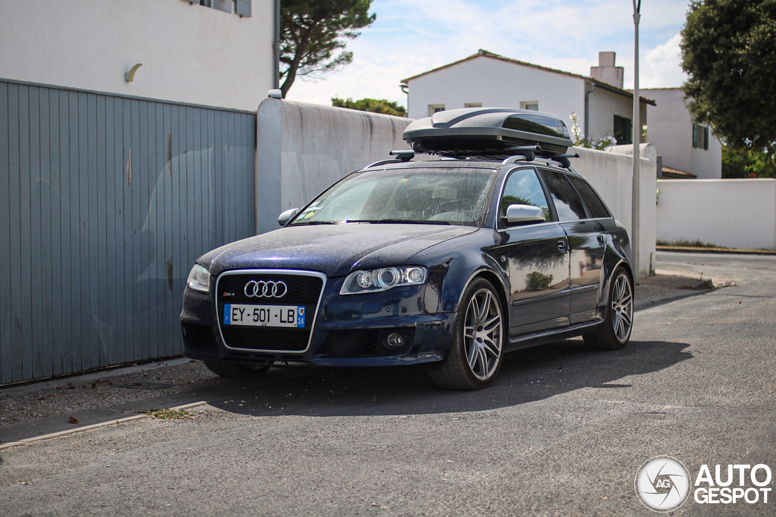 Audi RS4 Avant B7