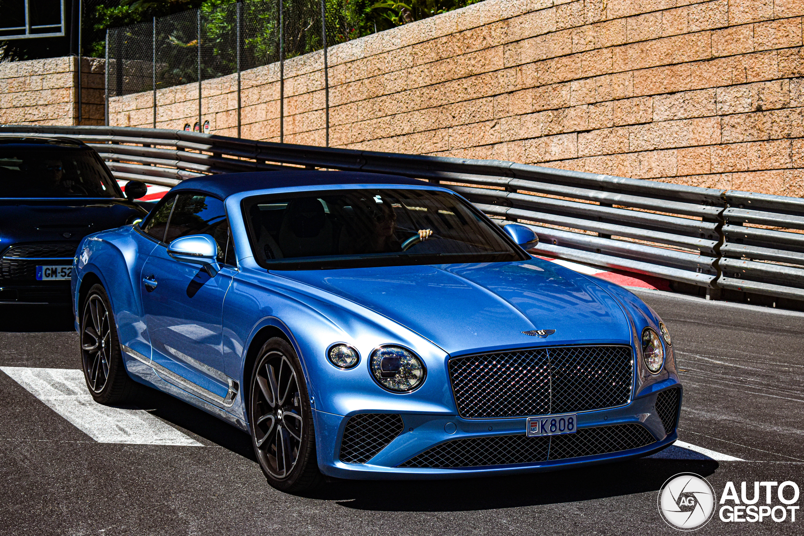 Bentley Continental GTC V8 2020