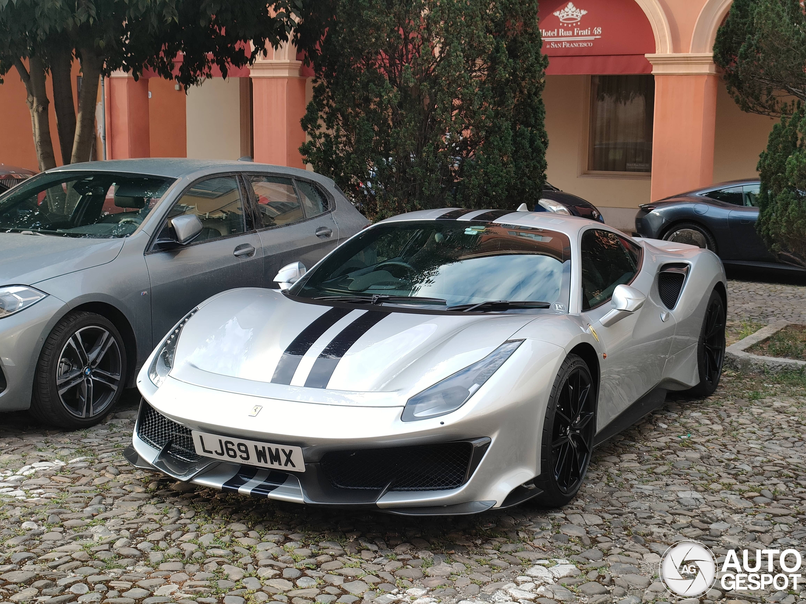 Ferrari 488 Pista