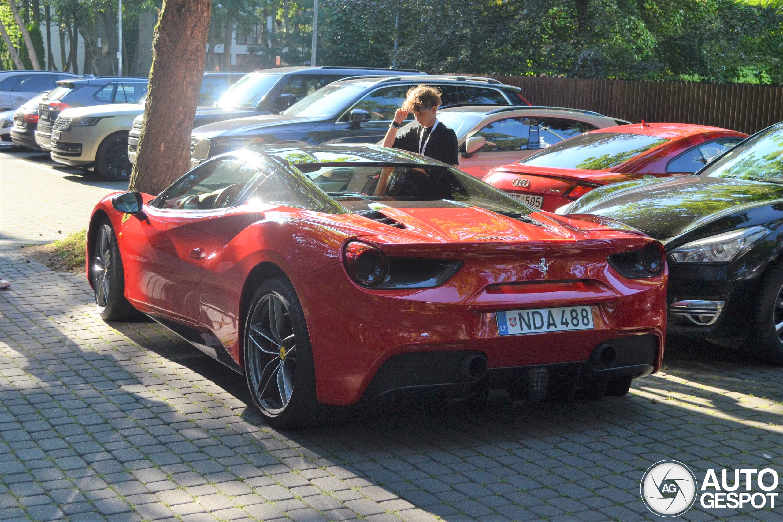 Ferrari 488 Spider