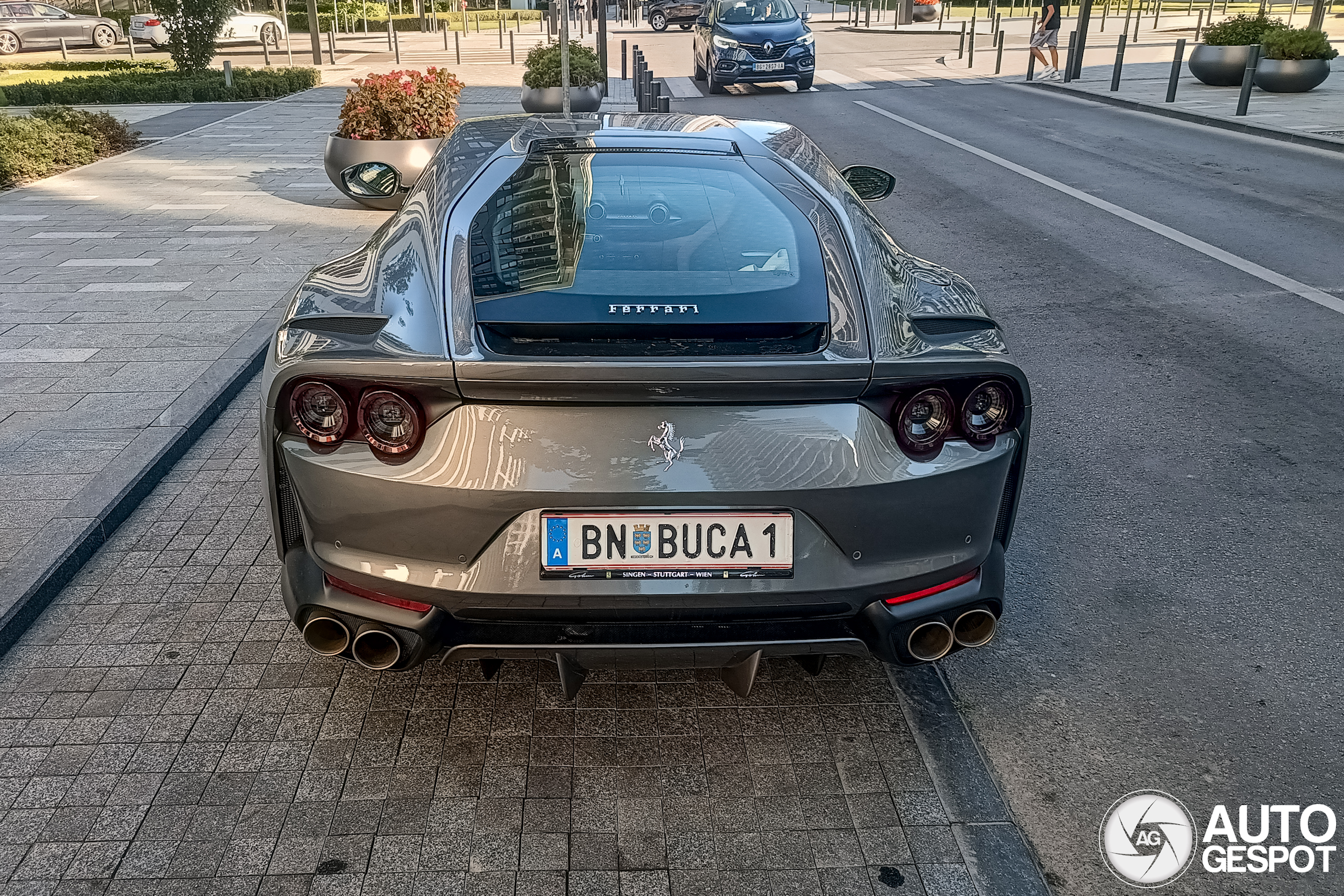 Ferrari 812 Superfast