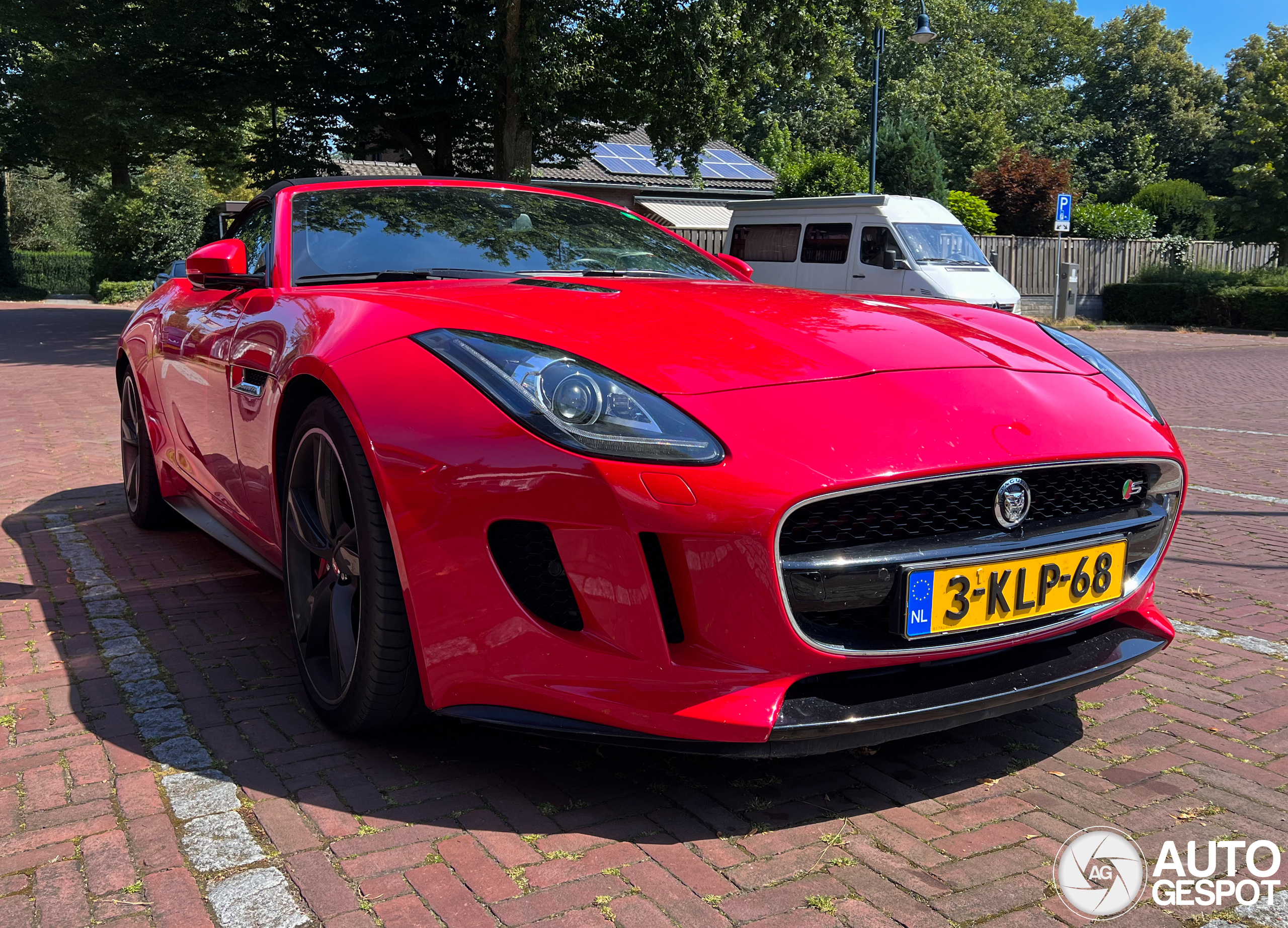 Jaguar F-TYPE S V8 Convertible