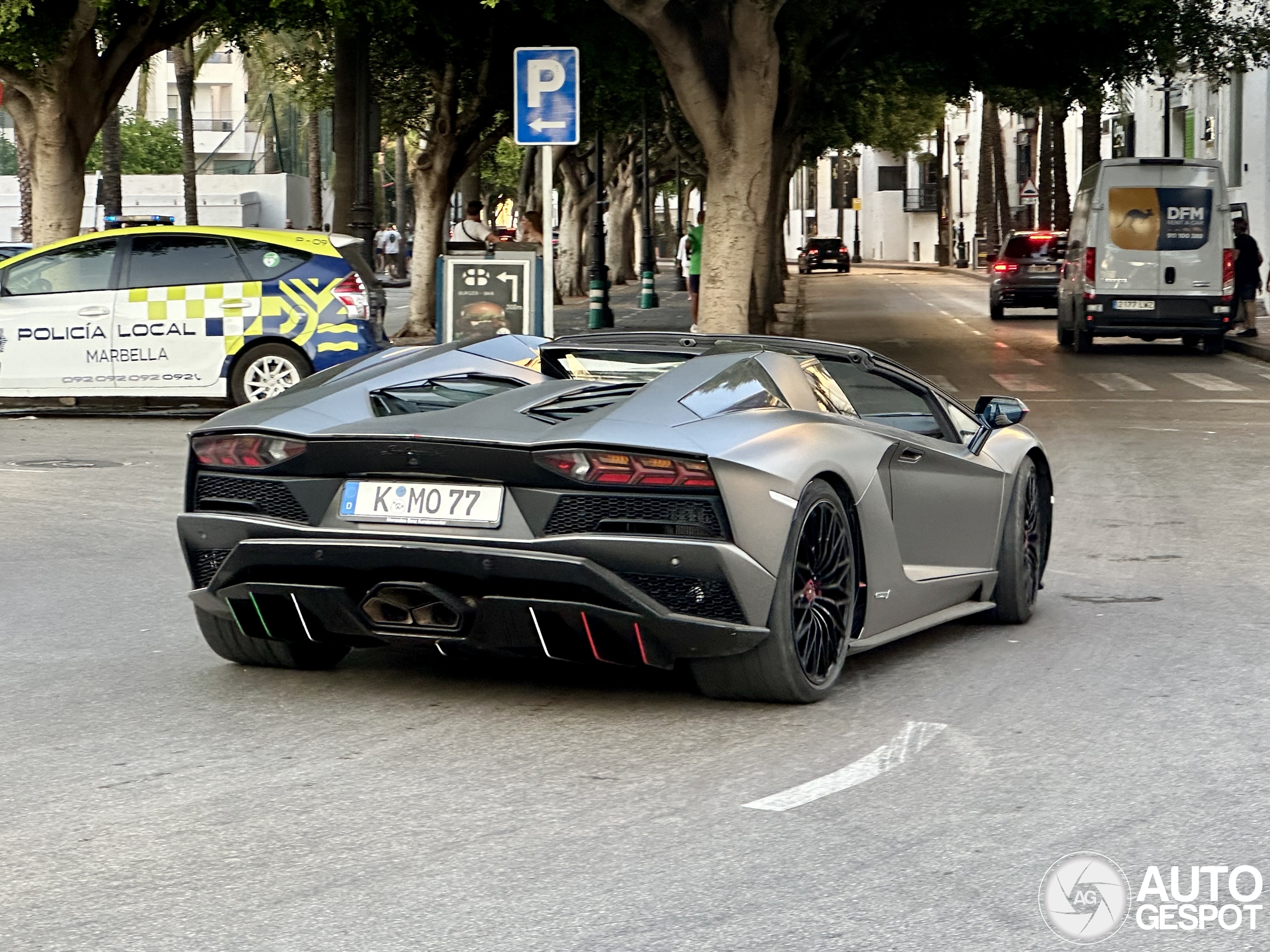 Lamborghini Aventador S LP740-4 Roadster