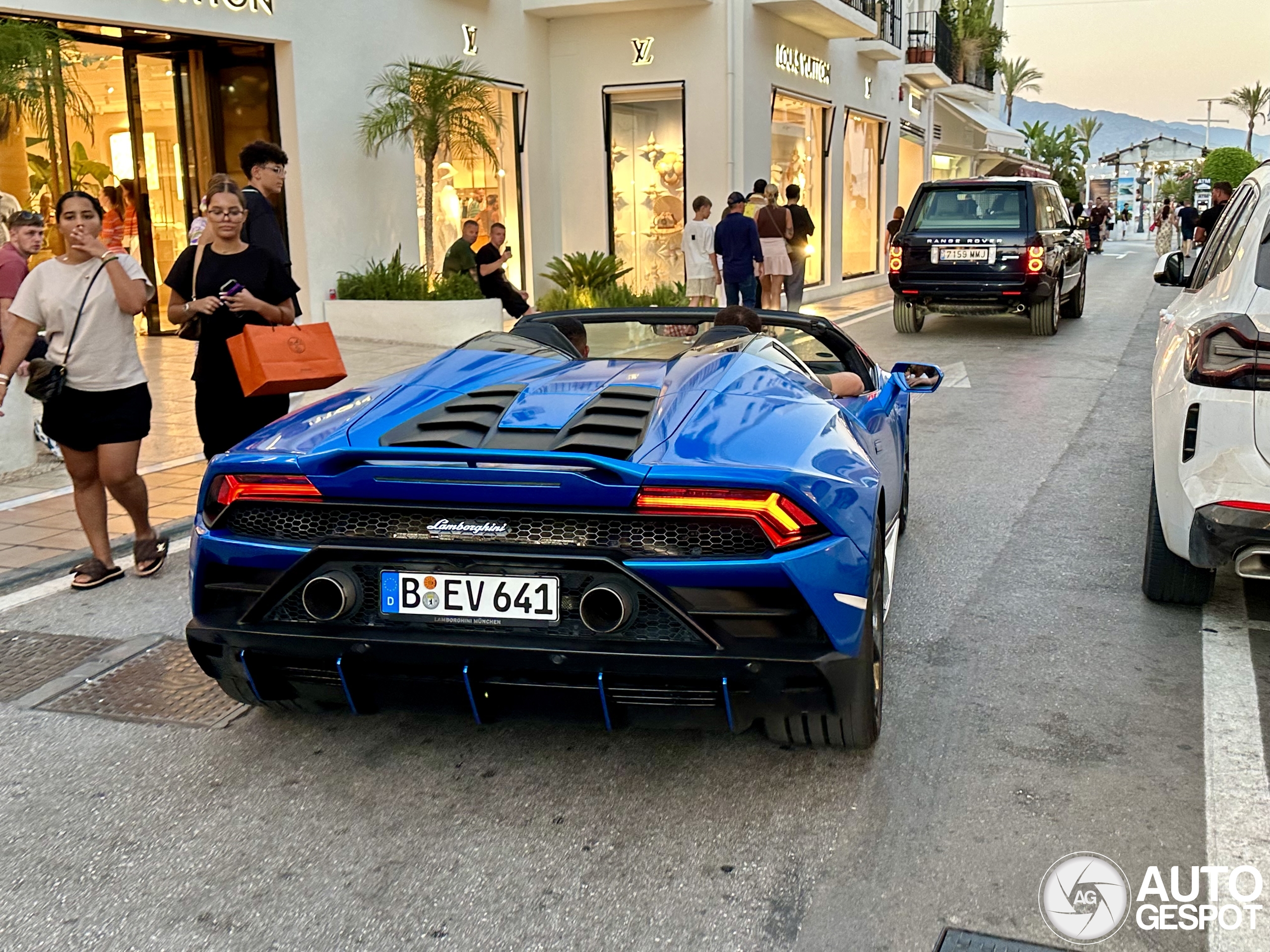 Lamborghini Huracán LP640-4 EVO Spyder