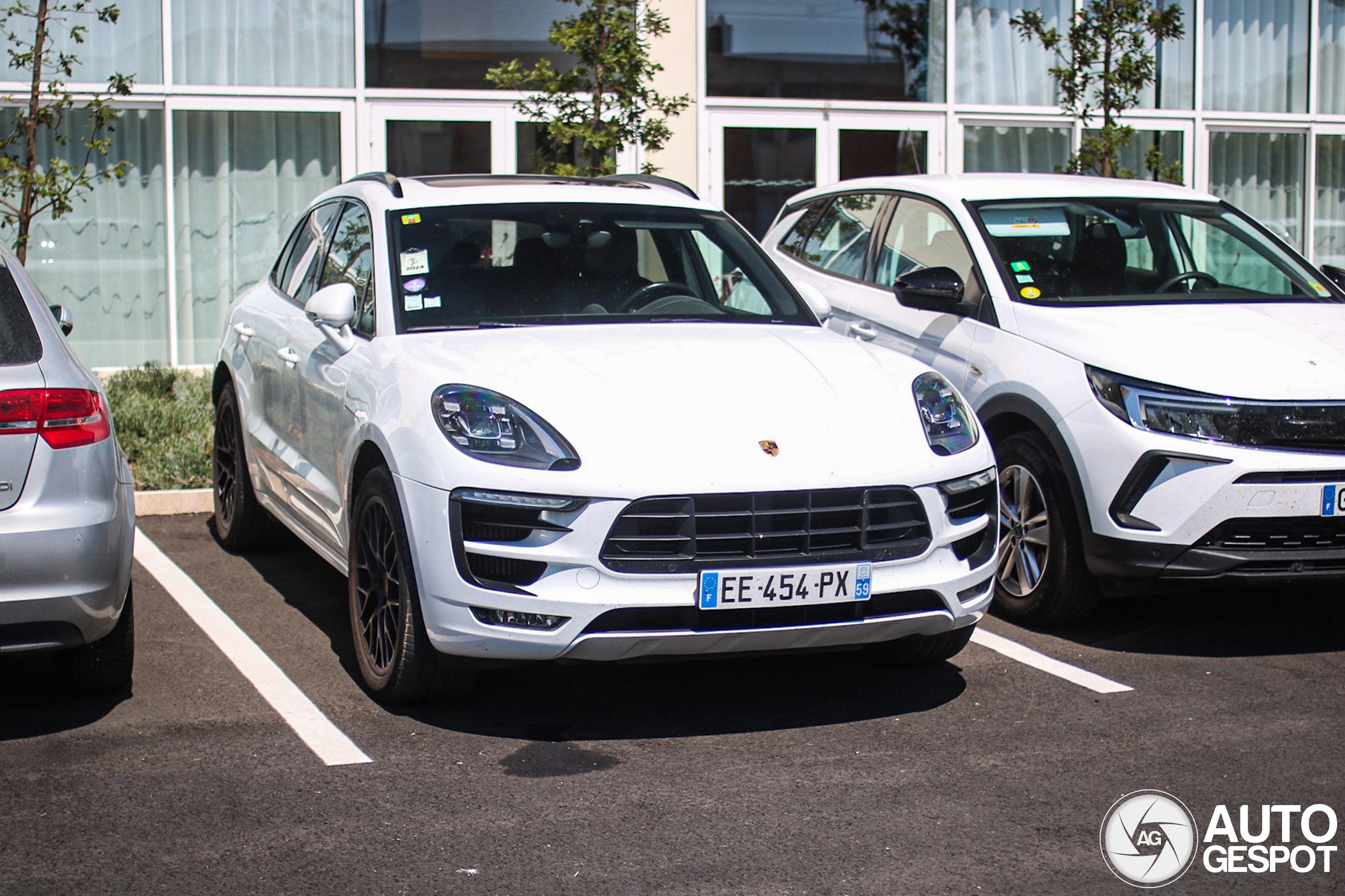 Porsche 95B Macan GTS