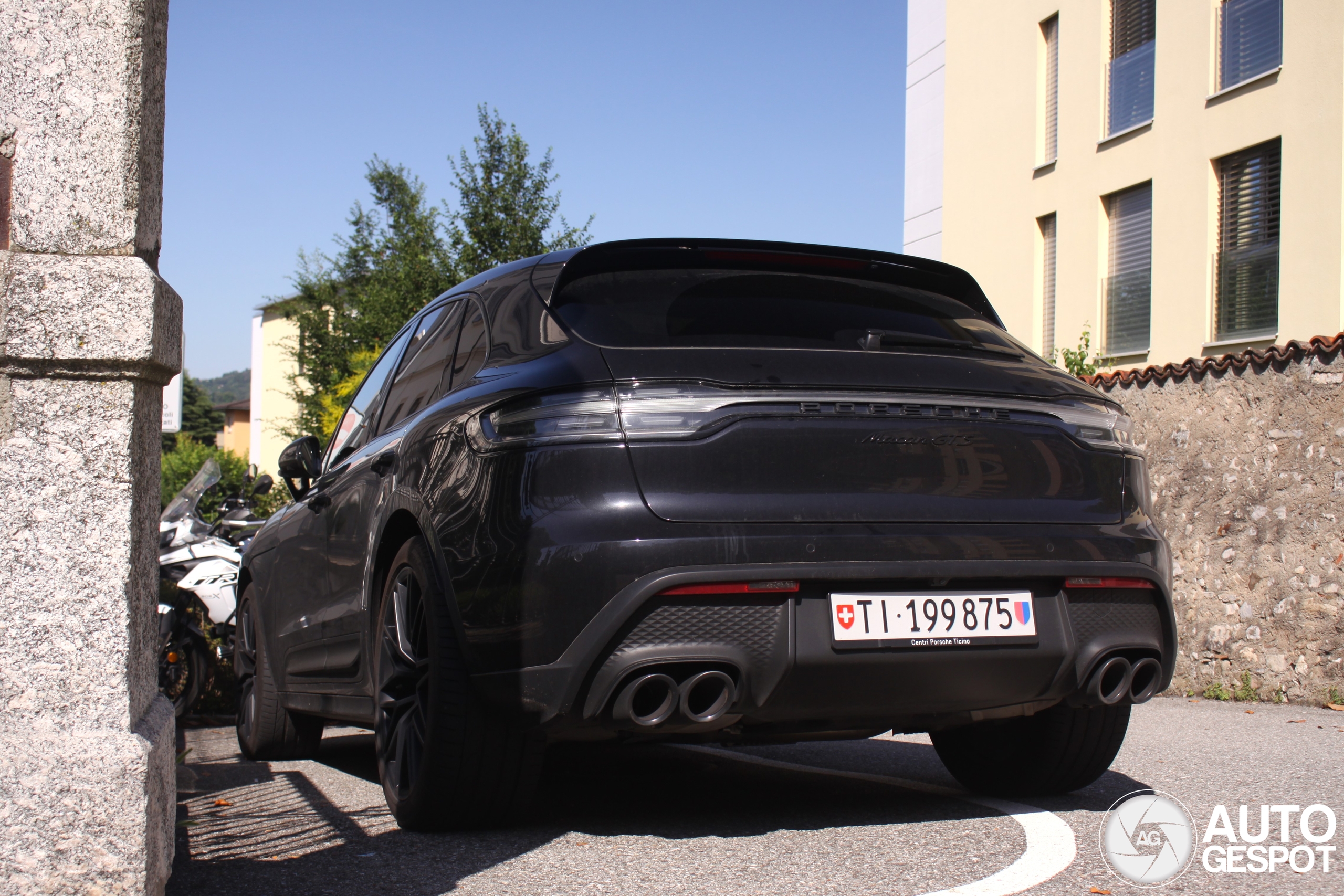 Porsche 95B Macan GTS MkIII