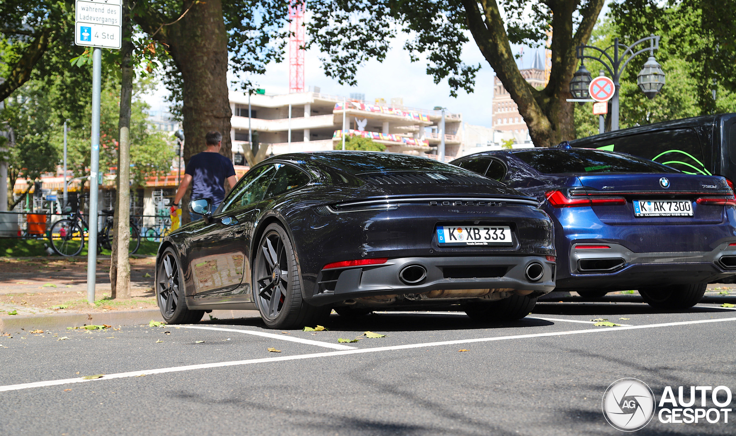 Porsche 992 Carrera GTS