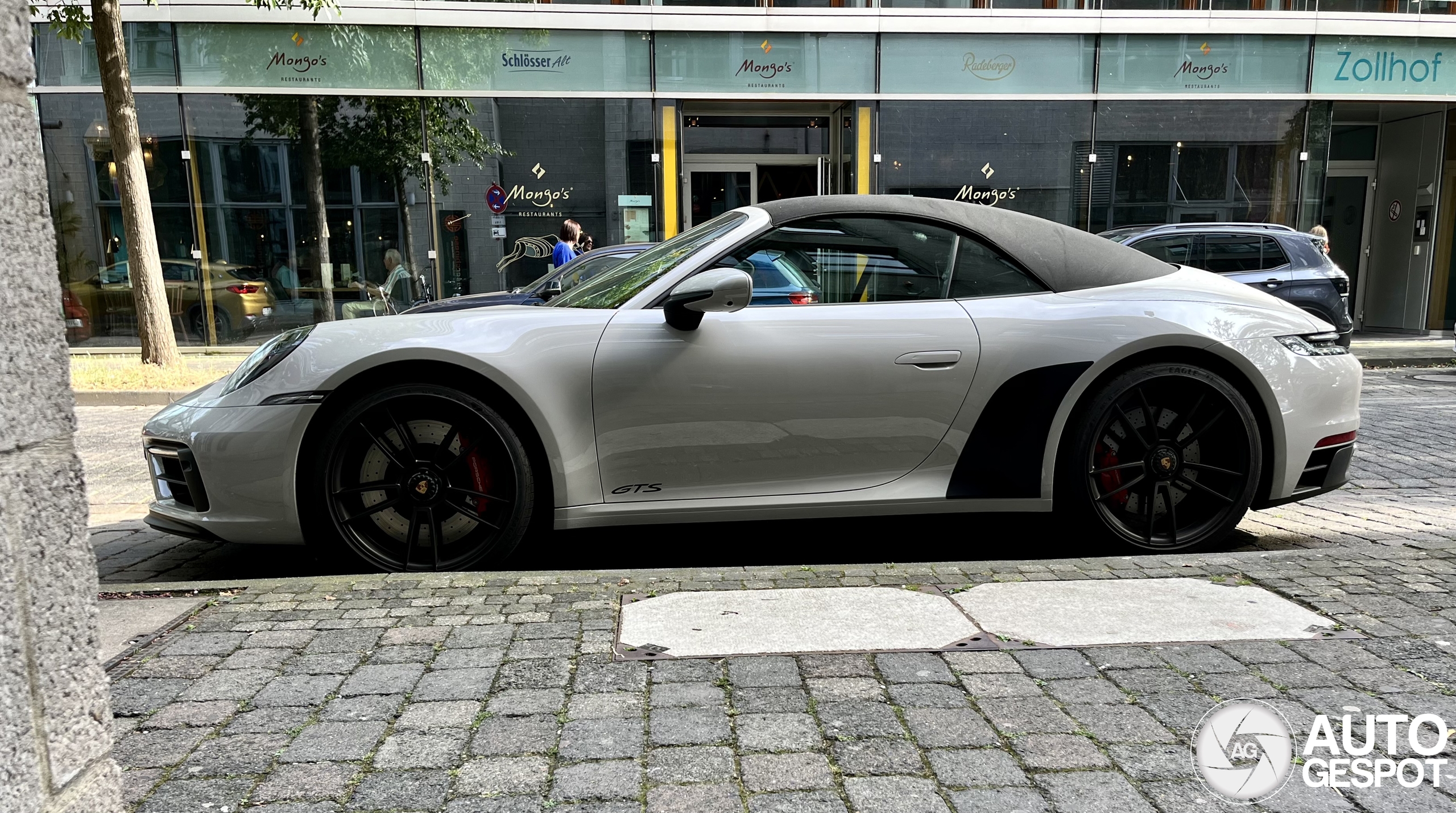 Porsche 992 Carrera GTS Cabriolet