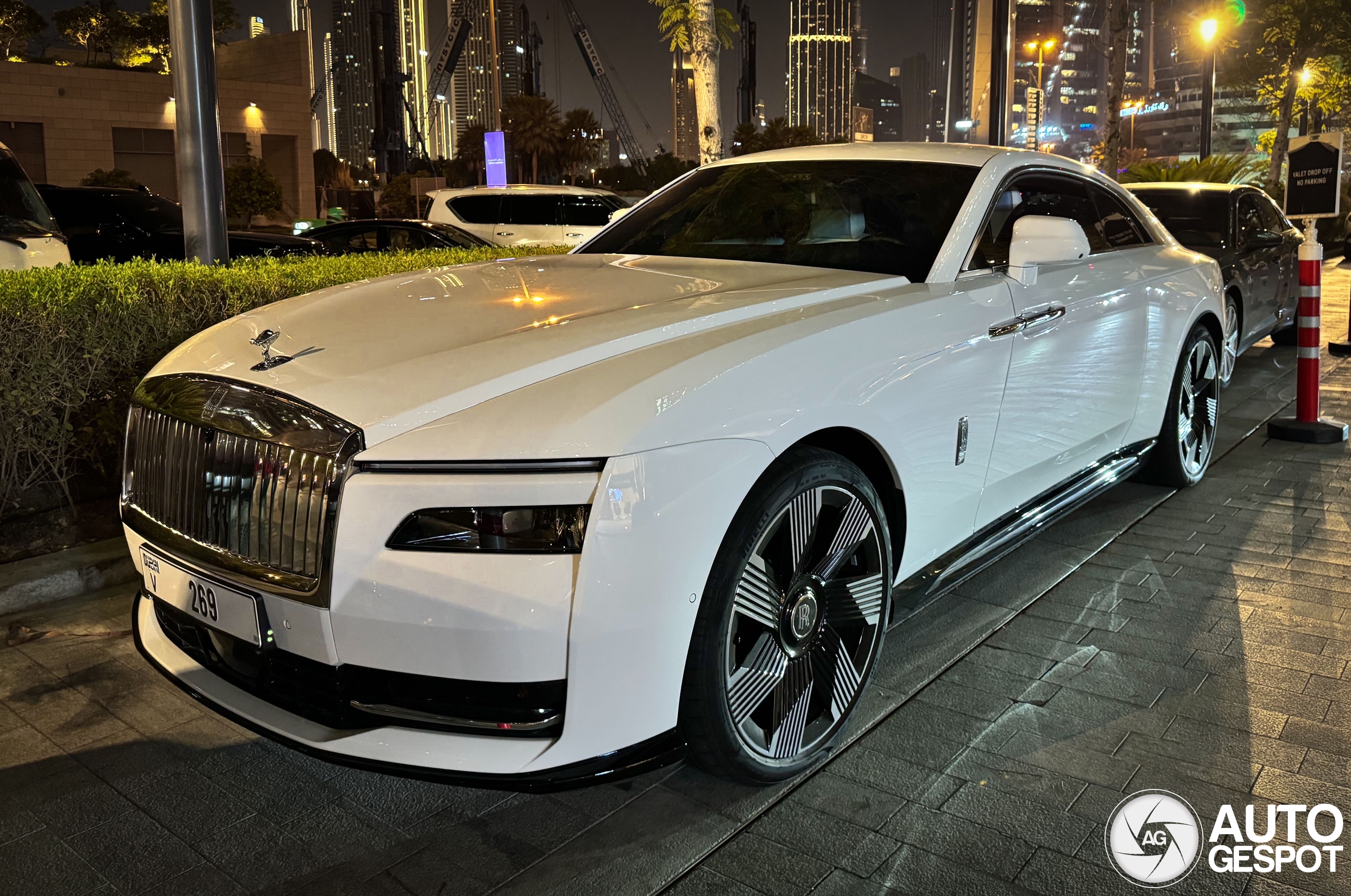 Rolls-Royce Spectre