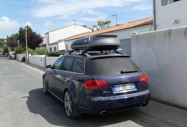 Audi RS4 Avant B7