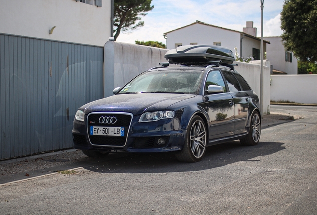 Audi RS4 Avant B7