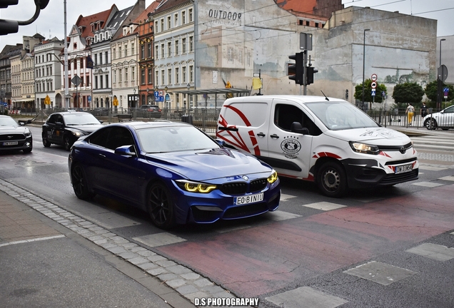 BMW M4 F82 CS