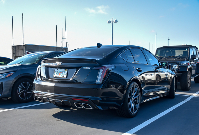 Cadillac CT5-V