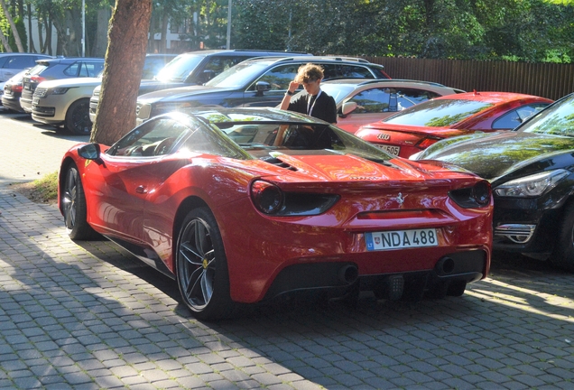 Ferrari 488 Spider