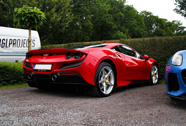 Ferrari F8 Tributo