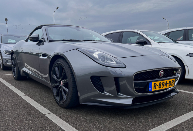 Jaguar F-TYPE S Convertible