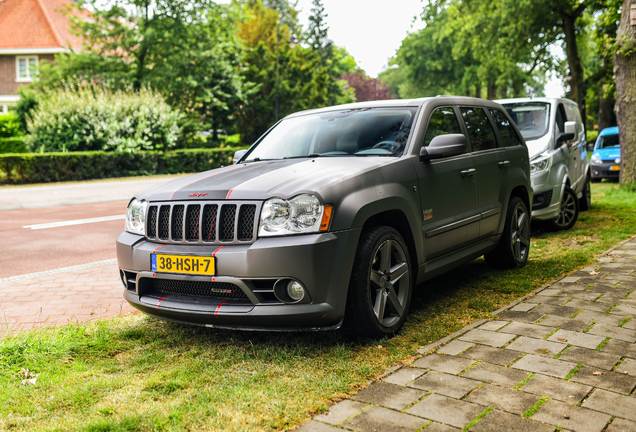 Jeep Grand Cherokee SRT-8 2005