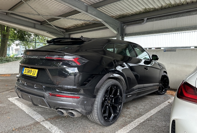 Lamborghini Urus Performante