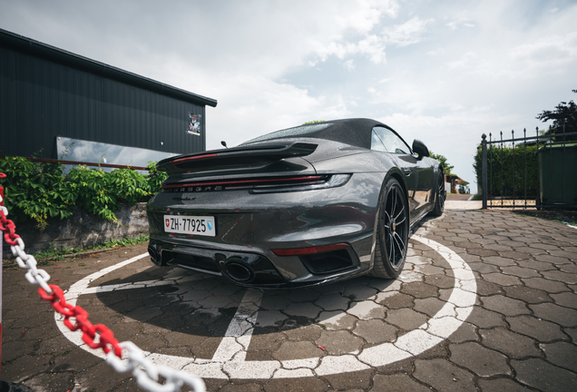 Porsche 992 Turbo S Cabriolet