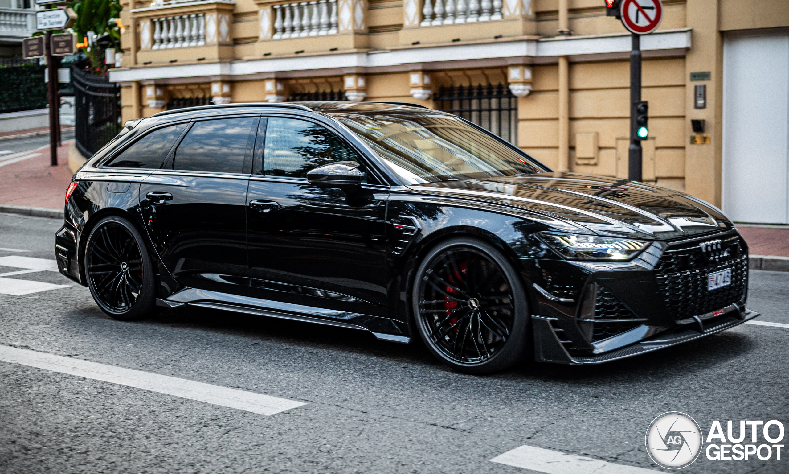 Audi ABT RS6-R Avant C8