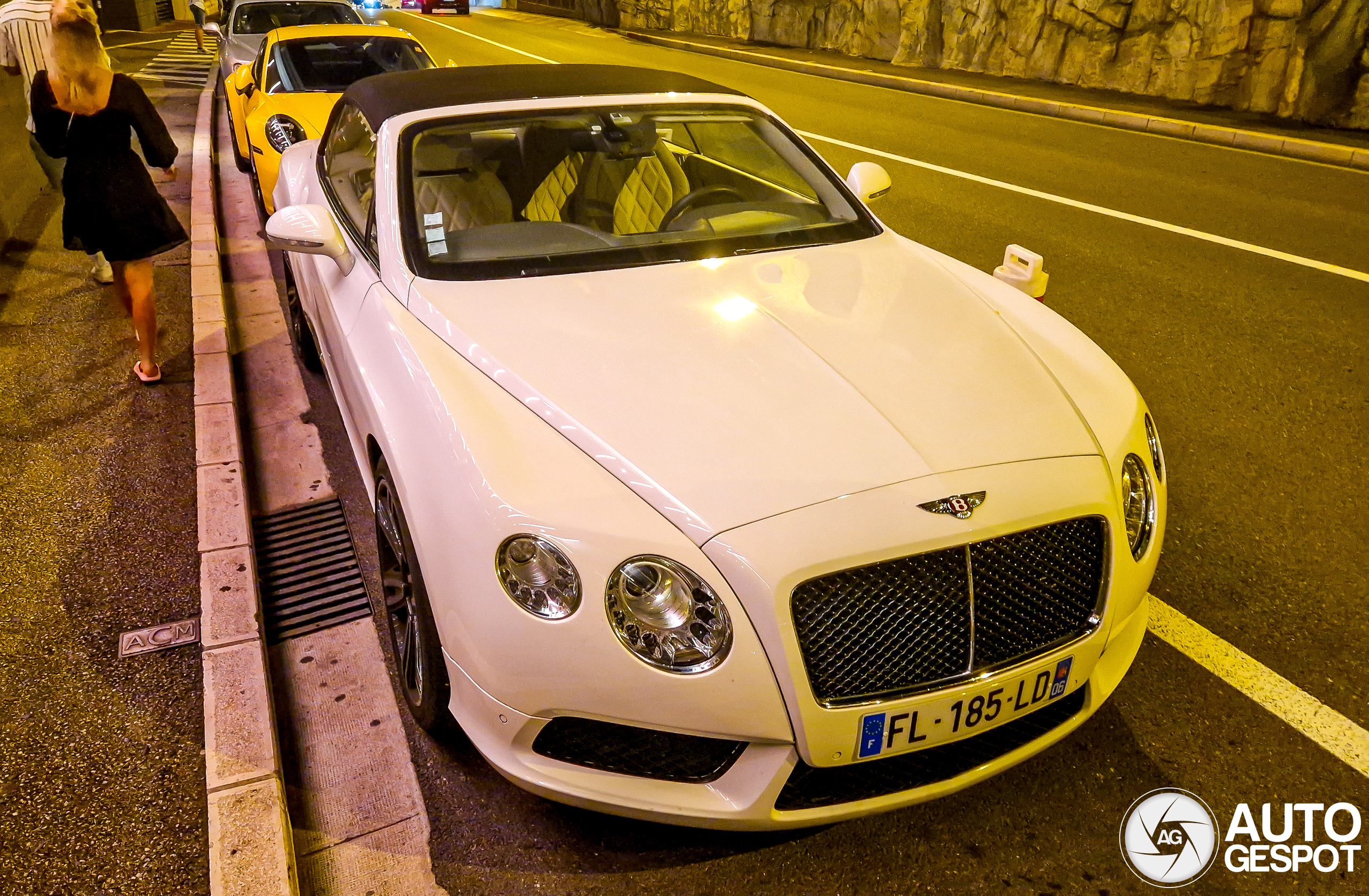 Bentley Continental GTC V8