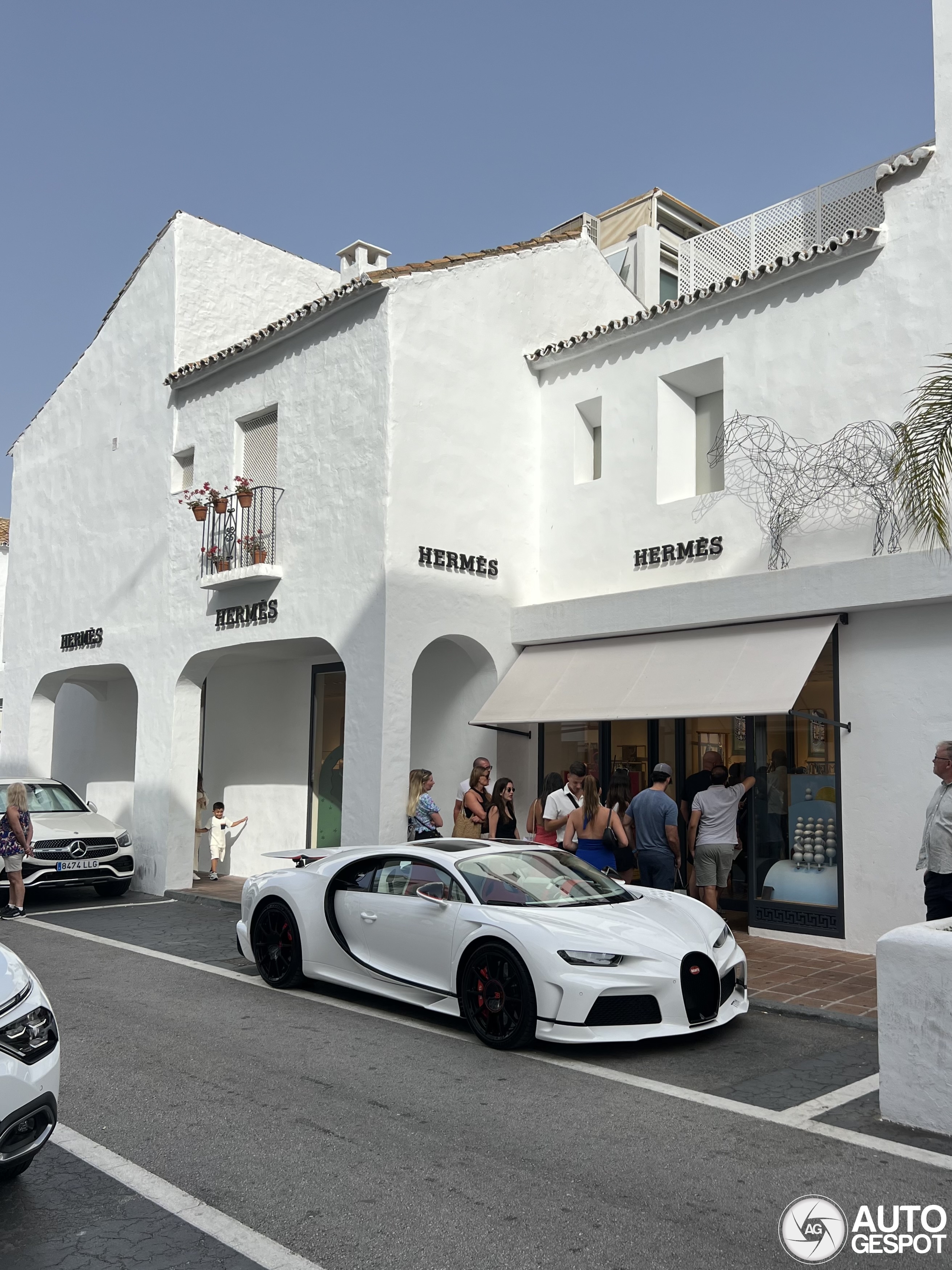 Bugatti Chiron Super Sport Hermes One of One