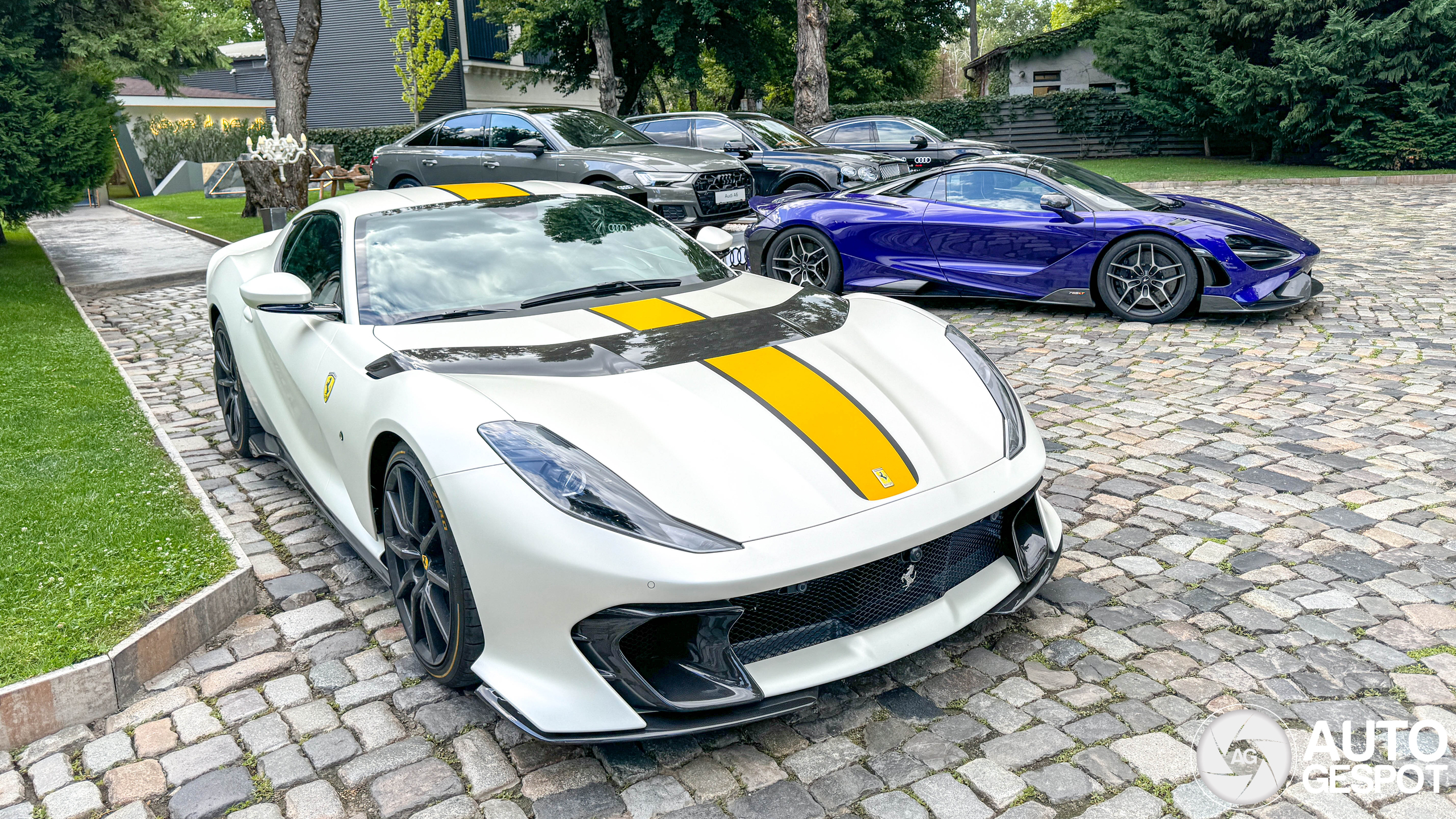 Ferrari 812 Competizione