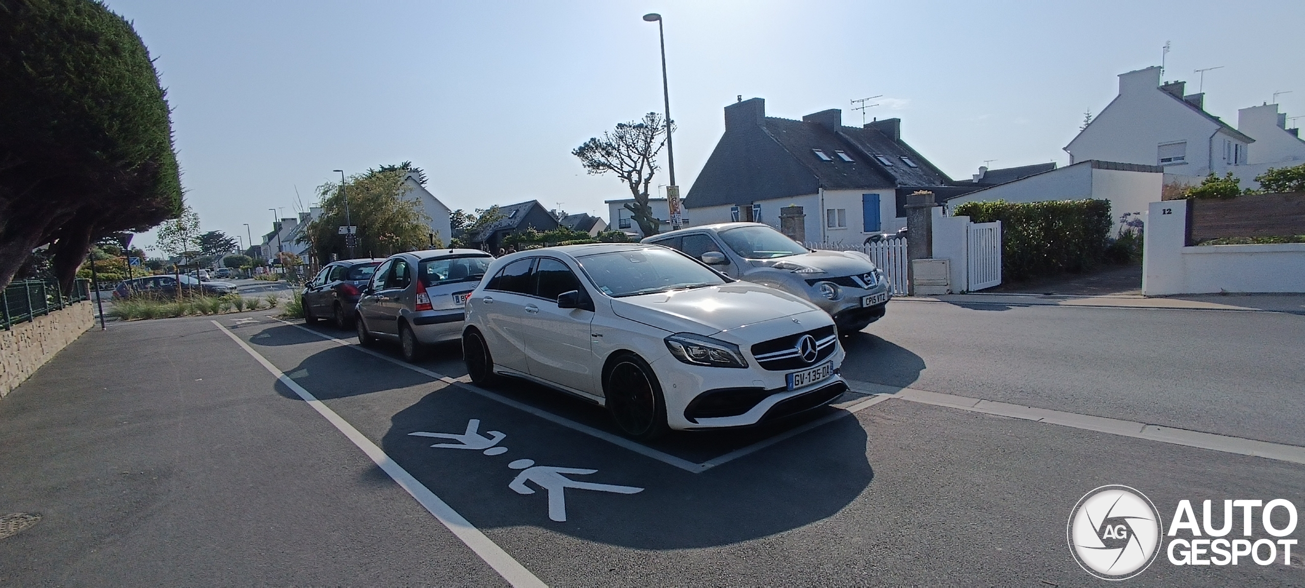 Mercedes-AMG A 45 W176 2015