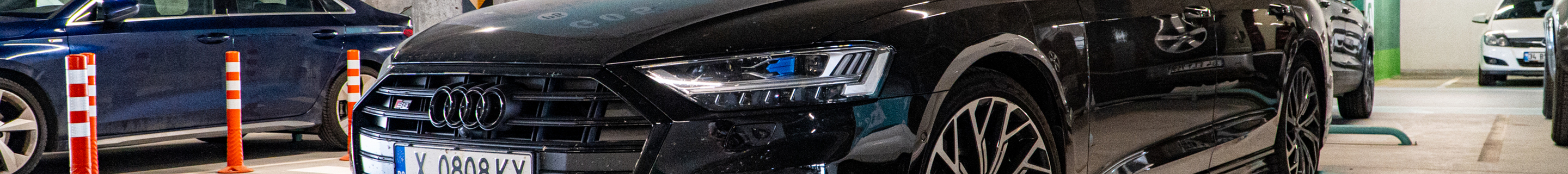 Audi S8 D5